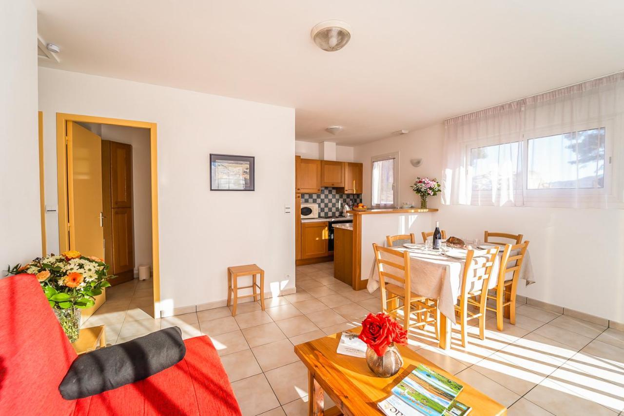 Les Chalets de la Vallee du Bes Albaret-le-Comtal Extérieur photo
